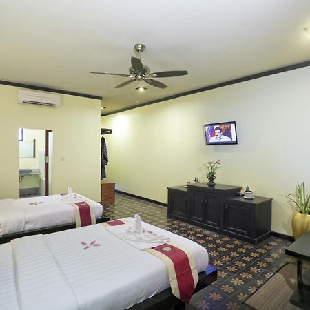 Residence Indochine Suite Siem Reap Room photo