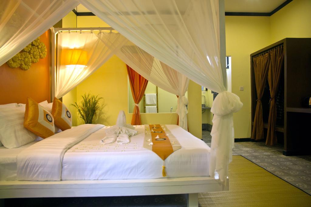 Residence Indochine Suite Siem Reap Room photo